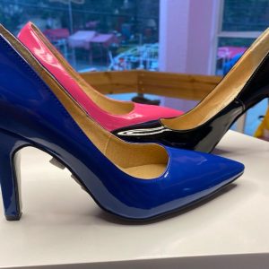 Zapatillas de charol