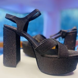 Plataforma universo morado