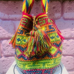 Bolsa Wayúu en colores y pedrería de cristal