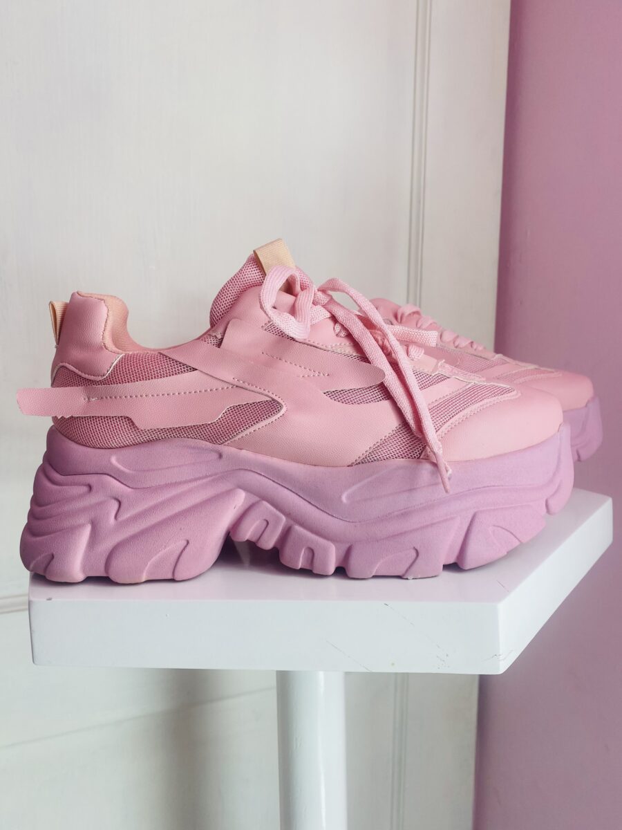 Tenis rosa barbie con plataforma