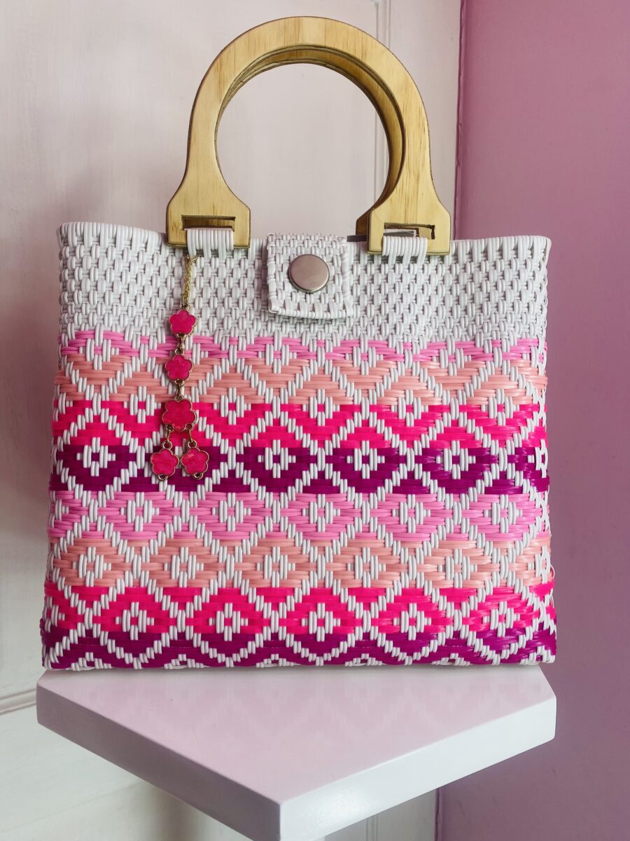 Bolsa artesanal grande con asa de madera (Blanco con rosa)