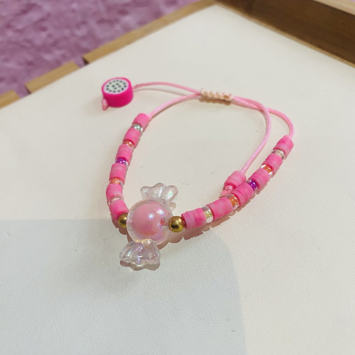 Pulsera de cuentas planas en forma de Dulce - Imagen 3