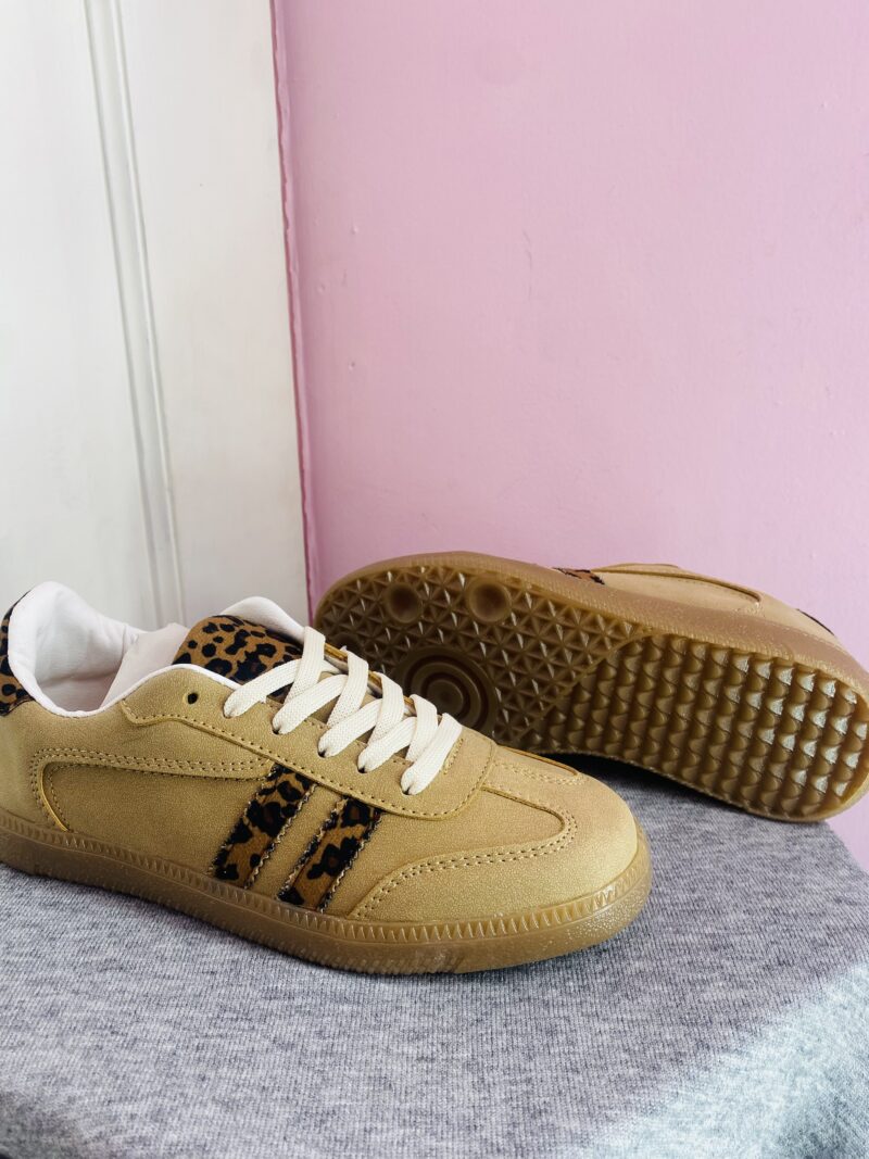 Tenis estilo samba diseño leopardo - Imagen 4