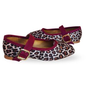 Bailarina color vino y animal print