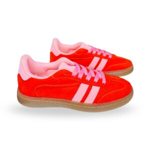 Tenis estilo Samba diseño naranja y rosa